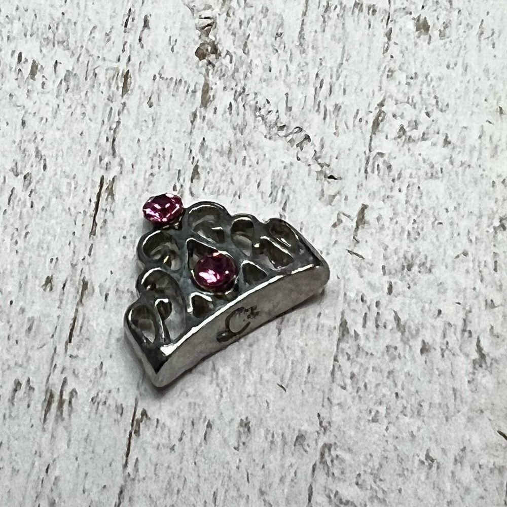 Origami Owl Charm    - Picture 2 of 3